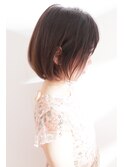 毛先軽めのボブ