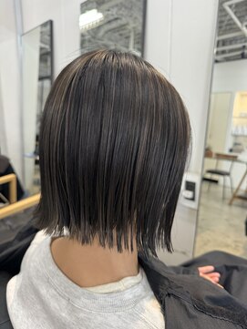 ナンバースリー 溝の口店(Number Three) 切りっぱなしボブ