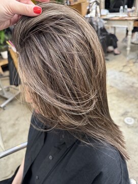 ウィークエンド(WEEKEND) 白髪活かしデザインカラーカットトリートメント22000