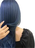 ブルー
