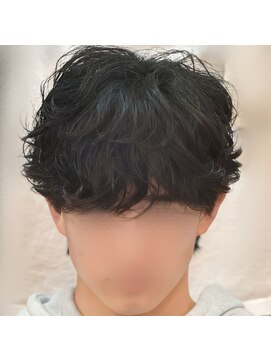 バース バイ ハピネス(BIRTH by happiness) ツイストスパイラルパーマツイストパーマメンズマッシュパーマ