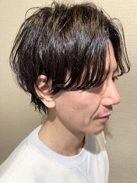 ヴァロ(Valo) 幅広い年代から人気メンズカットパーマ風セット