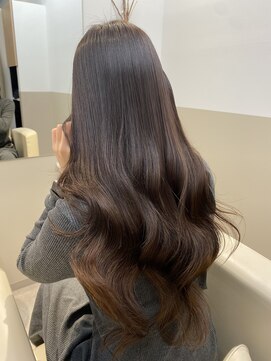 シュヴーブリヤン(cheveux brillants) 【美髪縮毛矯正で作る再現性100%な艶髪】ウェーブで髪に色気を