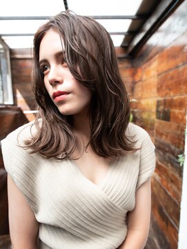 シンシ(Cinci) 大人ミディゆるふわスタイル