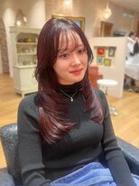 リタ(Lita)&nbsp;★レイヤーカット/ボルドーカラー／ブリーチなし/韓国ヘア