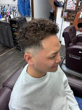 バーバーショップレノン(BARBER SHOP LENNON) 宮城リョータ風パーマ