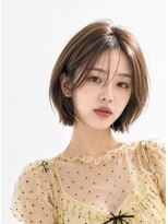ヘアーメイク スリー(Hair Make 3) シースルーマッシュウルフカットアンブレラカラーショートボブ