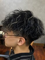 メンズ美容室 タカミ&nbsp;波巻きパーマ　メッシュ