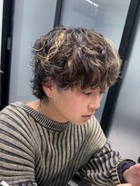 ウーズ ハラジュク(Ooze.HARAJUKU) ハッシュカットグレージュデザインカラーツートーンカラー原宿