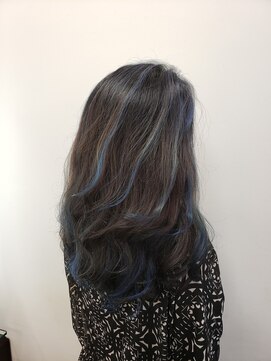 アムズヘアーファム ブルーメッシュ