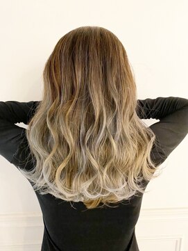 ロケット(rocket) 1ブリーチで作るグラデーションベージュ