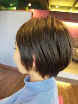 プレゼンスセタガヤ(PRESENCE SETAGAYA)&nbsp;バッサリショートボブ