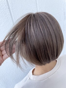 エヌプランツ 泉大津店(N-plants) 透明感ハイミルクティー