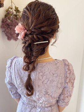 リジェールビューティガーデン(REJOUIR BEAUTY GARDEN) 編みおろしアレンジ