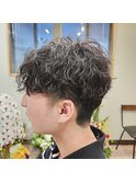 ケアパーマ波巻きスパイラル×刈り上げツーブロックショート