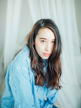 スタリー(Starry) 重ためウエーブロング20代/30代/40代/ハレマチ通り