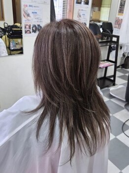 ライフステージ(Life Stage)の写真/ダメージレスなカラーで脱白髪染め☆髪質や大人女性特有のお悩みに合わせたご提案で、理想の美髪に＊