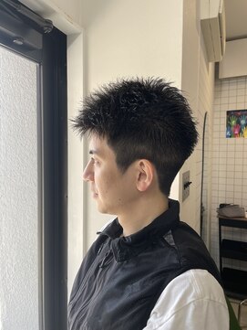 ディーバヘアファクトリー(diva.hair factory) 刈り上げスパイキーショート