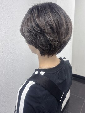 ジェナ(Jena) コントラストハイライト　グレーシルバー