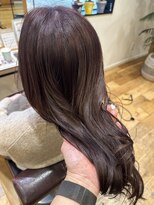テラスヘア 三条(TERRACEhair) 冬におすすめ|透明感とツヤを叶えるピンクグレージュカラー