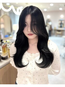 メルク ユニ(merc.uni) 透明感コリアンブラック3.26イメチェン