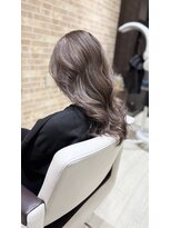 ヘアスペース エアリス(Hair space Earth) ハイライトカラー×ベージュ