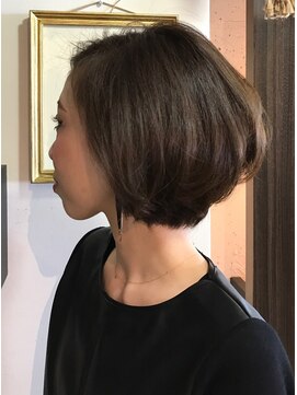 グラス ヘアー(glass.hair) フワッとボブ