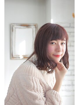 ザ デイ フォーヘアー(The day 4 HAIR) 2018a/w オン眉ピンク