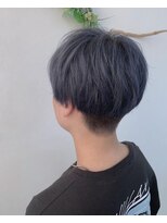 ピカソ こあら店&nbsp;マッシュツーブロック刈り上げグラデーション