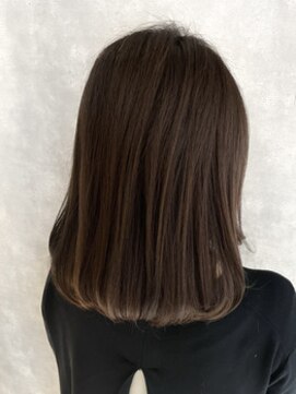 アイディール(:ideal) 20代30代40代☆まとまり、艶を出す上品ロブ♪