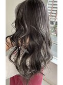 グレージュハイライト