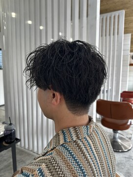 ヘアーサロン ヴィアルス 松原店(hair salon VIARS) センターパート