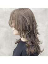 イェン(YEN.)&nbsp;大人可愛いハイレイヤーウルフ