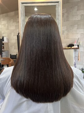 ハコ(H.A.Co) チョコレートブラウンです。