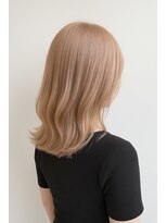 ミー 岡崎(mii)&nbsp;miiミルクティーベージュ[岡崎/稲熊/ブリーチ/デザインカラー]