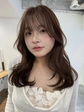 マルケ ドゥ マッシュ(MaruQuee de mashu) レイヤーカットで見せる無造作スタイル/20代・30代