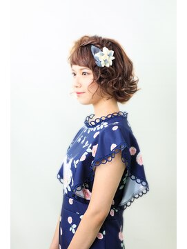 ソーホー ニューヨーク シズオカ(SOHO newyork SHIZUOKA) 編み込みショートアレンジ