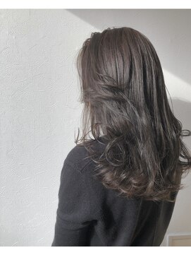 オル(ORU) シルバーグレー 外国人風カラー