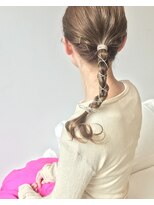 ルーイ(LOUIE)&nbsp;ブリーチなしのミルキーベージュ