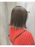 切りっぱなしボブ×ハイライトmixモノトーングレージュ
