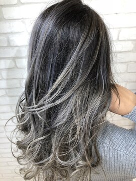 トゥルークリエイション 久喜(True Creation) グレージュバレイヤージュ