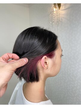 ヘアーアンドメイク ドレス(DRESS) イヤリングカラー　ピンク