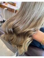 ラ メール ヘア デザイン(La mer HAIR DESIGN)&nbsp;ハイトーン×シルバーベージュ