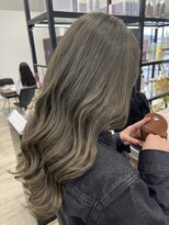 ディーボーイ 健軍店(D-BOY)&nbsp;オリーブグレージュ／ダブルカラー