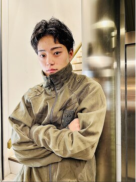 トルネード(TORNADO) ショートセンターパート【ツーブロック刈り上げ