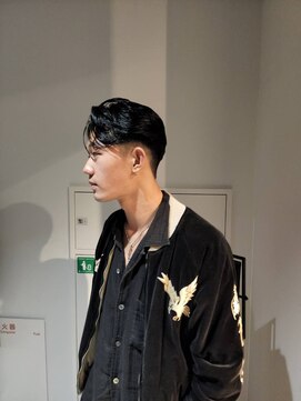 ブロック ジャポン(bloc japon) 前下がりのフェードスタイル