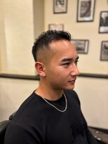 スカイマスターバーバー 渋谷(SKY MASTER BARBER) アップバングフェードスタイル<理容室>[床屋/シェービング/渋谷]