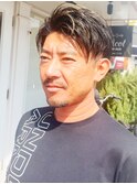 大人メンズの2ブロック×ハイライト