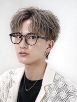 オーシャントーキョー 心斎橋(OCEAN TOKYO WEST)&nbsp;ツイストスパイラル波巻きスパイラルパーマセンターパートウルフ