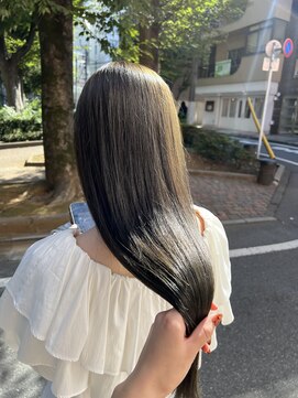 アマレット(Amaretto) オリーブアッシュ